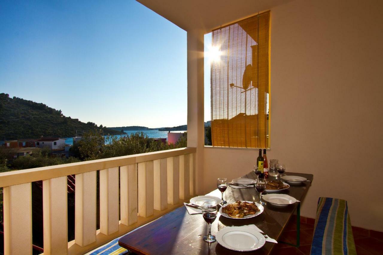 Apartments Antunovic Rogoznica  Luaran gambar