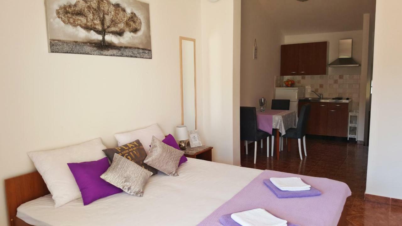 Apartments Antunovic Rogoznica  Luaran gambar