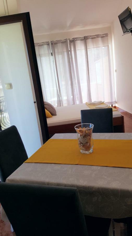 Apartments Antunovic Rogoznica  Luaran gambar