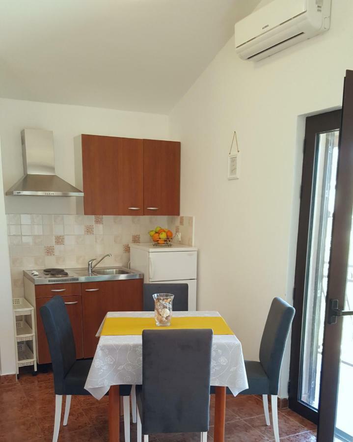 Apartments Antunovic Rogoznica  Luaran gambar