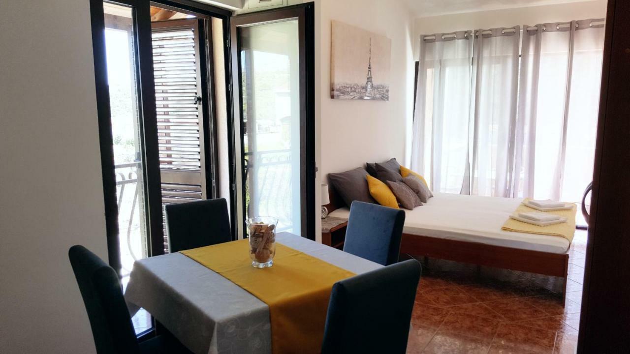 Apartments Antunovic Rogoznica  Luaran gambar